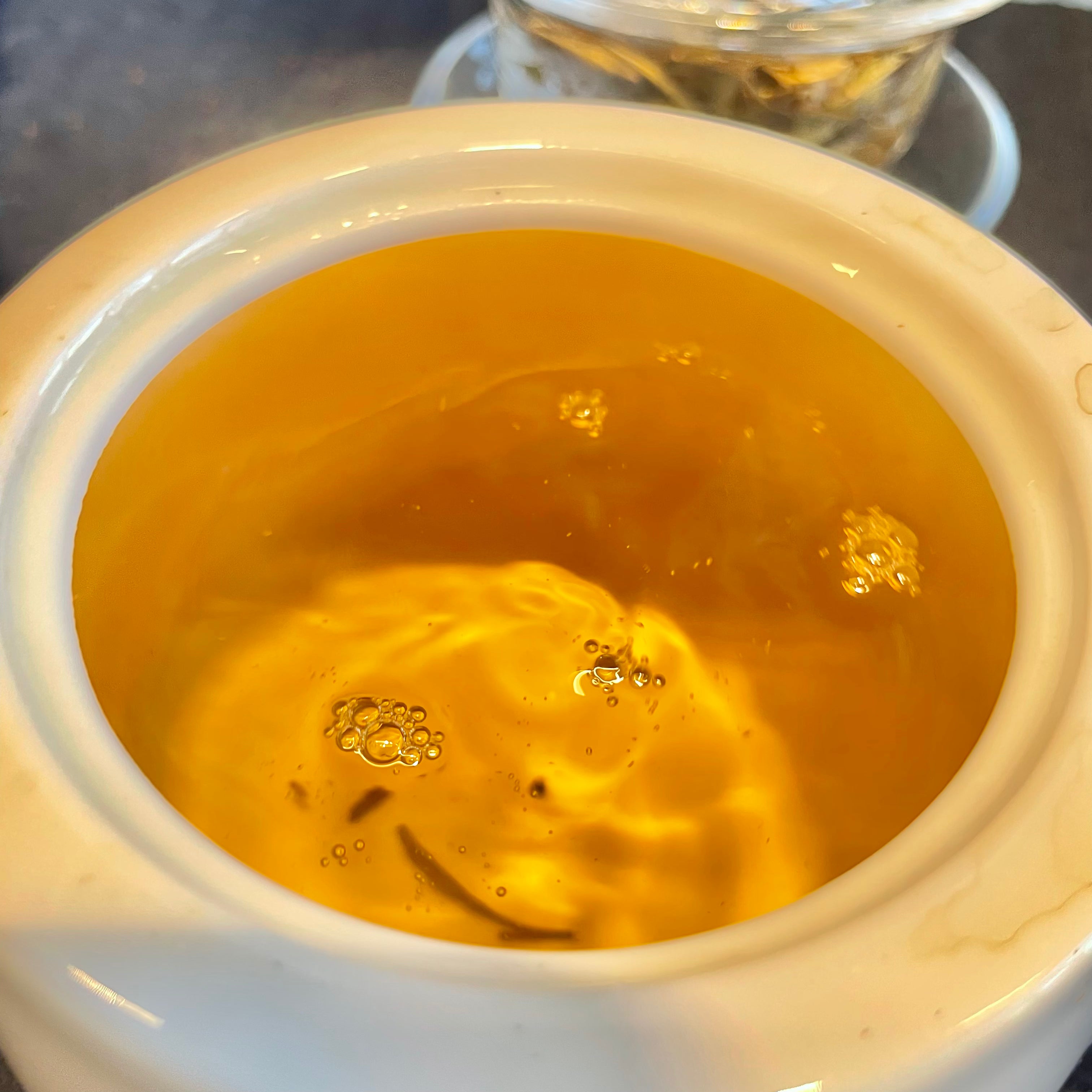 Serene White – 2021 Purple Bud Small-Leaf White Tea Secondary image